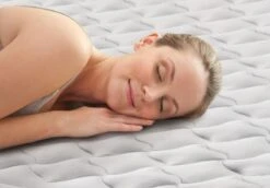 Intex Supreme Air Flow Luchtbed - Eenpersoons - Ingebouwde Elektrische Pomp 19 Intex Supreme Air Flow Luchtbed - Eenpersoons - Ingebouwde Elektrische Pomp -Bo-Camp Winkel 1320 1900 64488 inuse3 2020 300