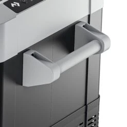 Dometic CFF 70DZ Compressor Koelbox - 70 Liter -Bo-Camp Winkel 900 900 cff70 handle