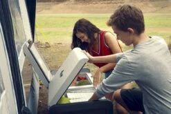 Dometic CFX3 75DZ Compressor Koelbox - 74 Liter 24 Dometic CFX3 75DZ Compressor Koelbox - 74 Liter -Bo-Camp Winkel kampa dometic cfx3 picnic resultaat